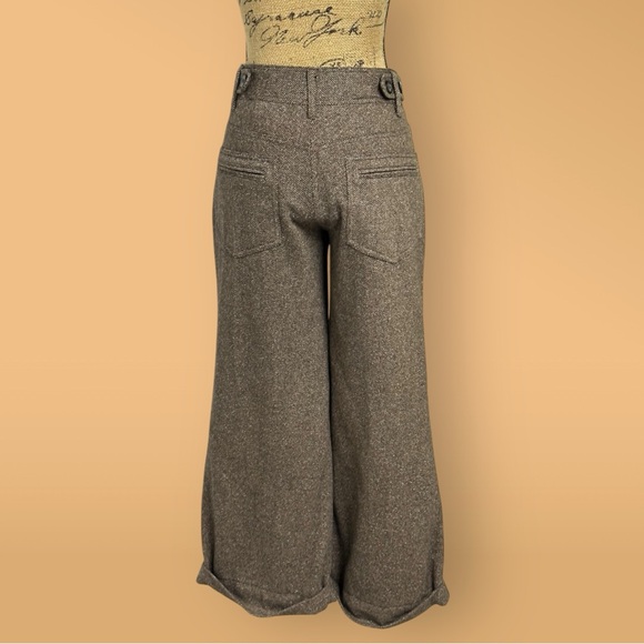 316 - H & M PANTS/CROP STYLE 60% WOOL PARTIALLY LINED - Picture 2 of 16